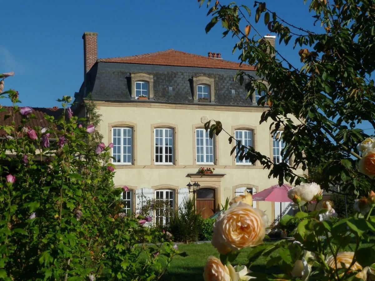 Maison Les Beaux Arts Mouzay  Exterior photo